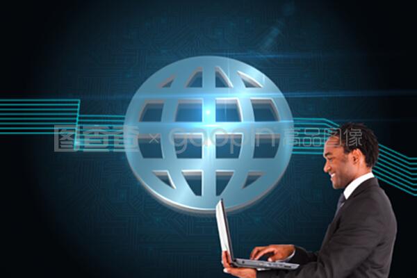數(shù)字時(shí)代的匠人 經(jīng)營筆記本電腦的商人形象及其軟件與輔助設(shè)備的生意經(jīng)